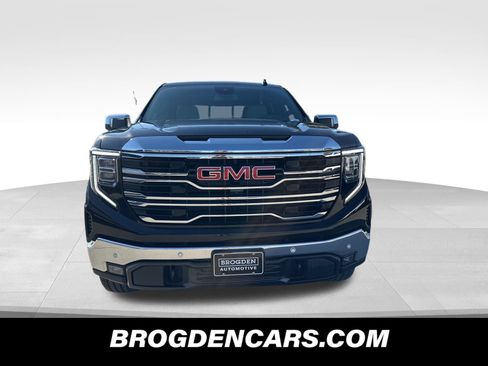 New 2026 GMC Sierra 1500 SLT w/ SLT Premium Plus Package image 9