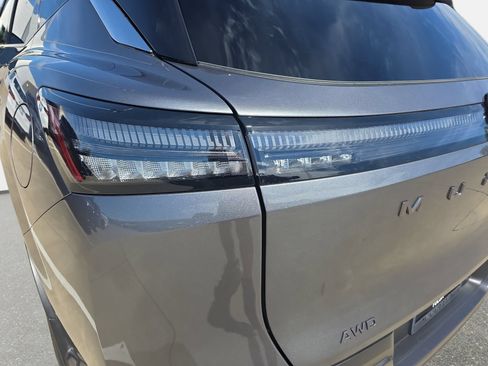 Used 2025 Nissan Murano SL w/ Cargo Package AWD/4WD image 33