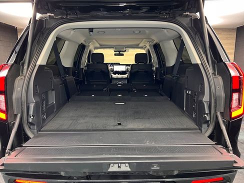 Used 2025 Ford Expedition Max Platinum image 28