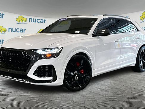 Used 2021 Audi RS Q8 w/ Carbon Optic Package image 3