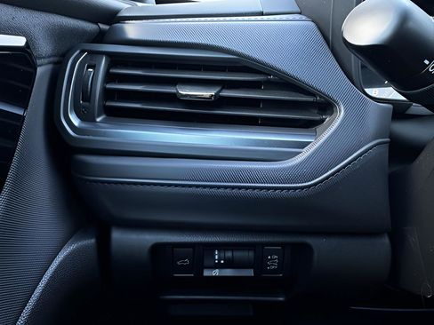 Used 2025 Subaru Forester Limited w/ Popular Package #1 image 19