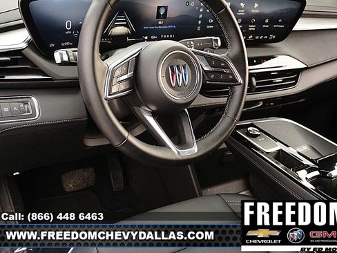 Used 2025 Buick Enclave Preferred image 21