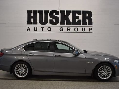 Used 2011 BMW 535i xDrive Sedan AWD/4WD image 2