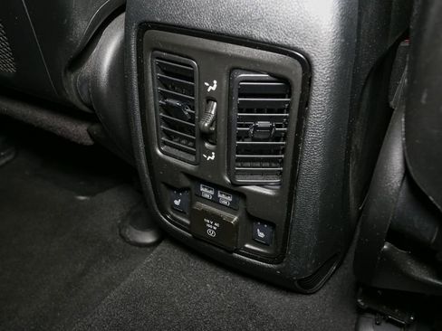 Used 2024 Dodge Durango R/T image 24