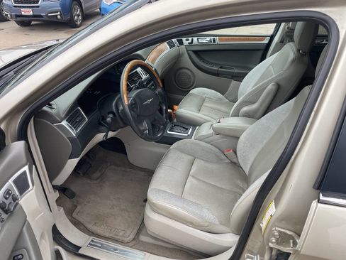 Used 2007 Chrysler Pacifica Limited image 11