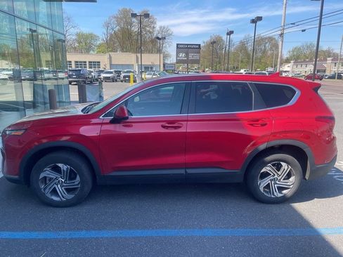 Used 2023 Hyundai Santa Fe SE AWD/4WD image 2