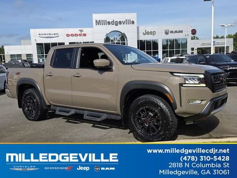 Used 2022 Nissan Frontier PRO-4X w/ Pro-4X Premium Package AWD/4WD image 1