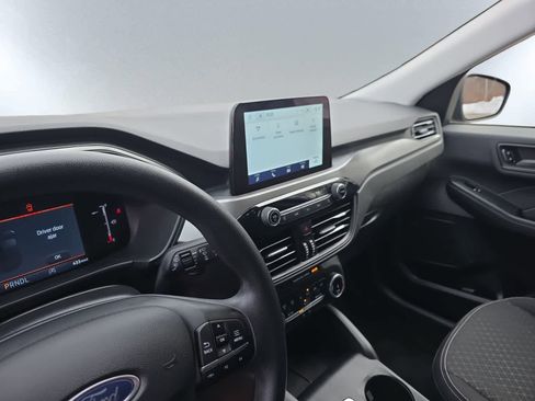 Used 2025 Ford Escape Active FWD image 14