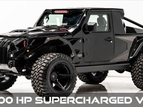 Used 2025 Jeep Wrangler Unlimited Sport image 1