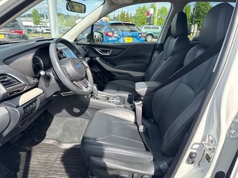 Used 2024 Subaru Forester Limited AWD/4WD image 14