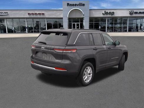 New 2025 Jeep Grand Cherokee Laredo X image 3