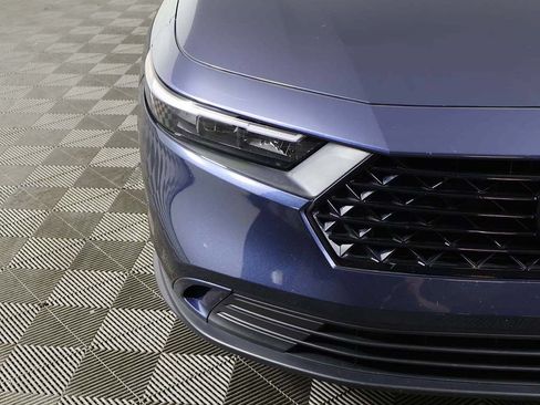 Used 2023 Honda Accord EX image 13