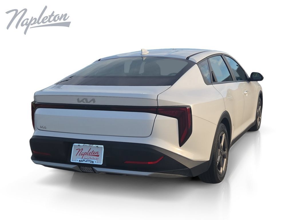 Used 2025 Kia K4 FWD image 5
