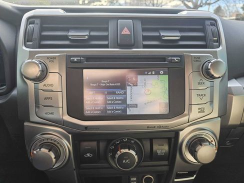 Used 2016 Toyota 4Runner SR5 image 17