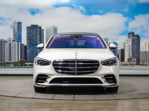 Certified 2022 Mercedes-Benz S 500 4MATIC image 3
