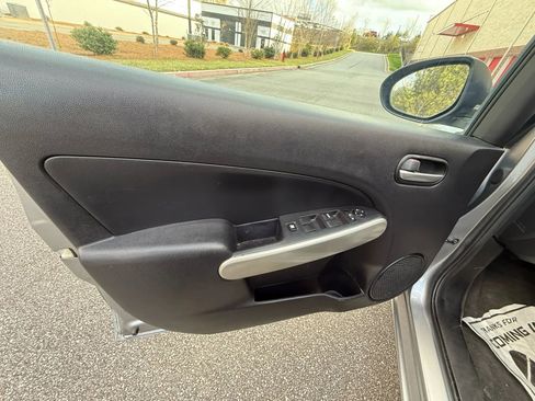 Used 2014 MAZDA MAZDA2 Sport image 15