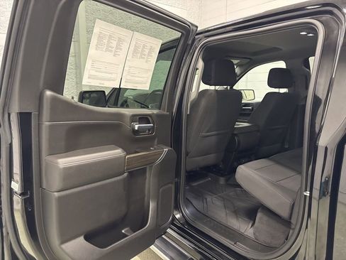 Used 2022 Chevrolet Silverado 1500 RST w/ Z71 Off-Road Package image 33