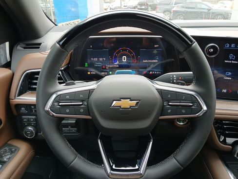 New 2026 Chevrolet Suburban High Country image 11