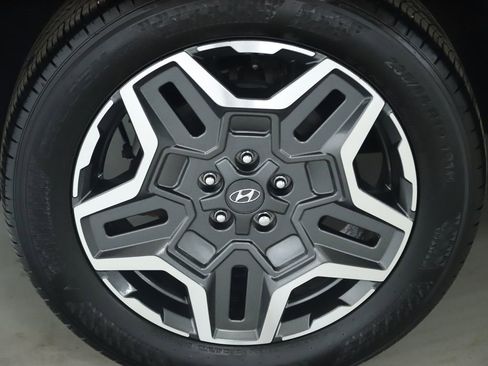 Used 2022 Hyundai Santa Fe Limited image 12