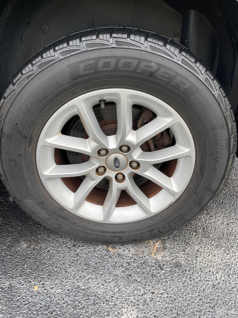 Used 2013 Ford Edge SE FWD image 24