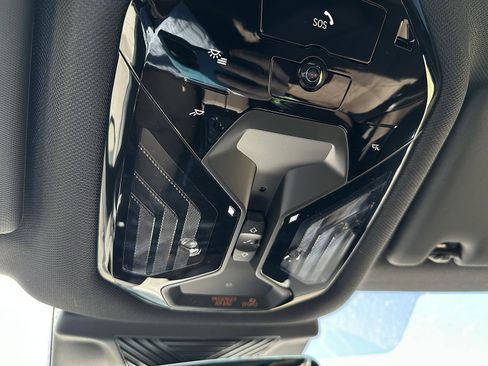 New 2026 BMW 530i w/ Premium Package image 28