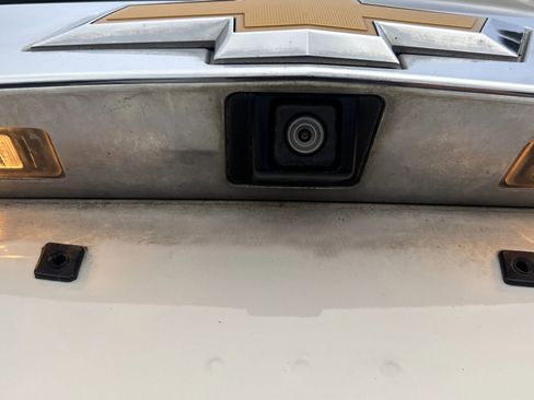 Used 2014 Chevrolet Traverse LT w/ LPO, 'HIT The Road' Package image 34