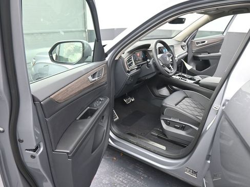 New 2026 Volkswagen Atlas SEL Premium R-Line AWD/4WD image 38
