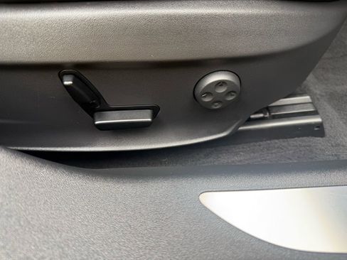 Used 2015 Tesla Model S P85D image 37