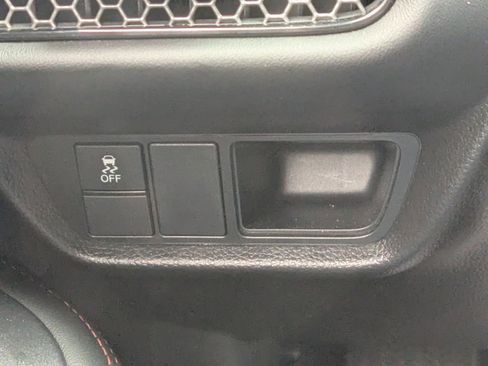 Used 2025 Honda HR-V Sport image 28