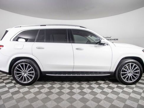 Used 2023 Mercedes-Benz GLS 450 4MATIC image 4
