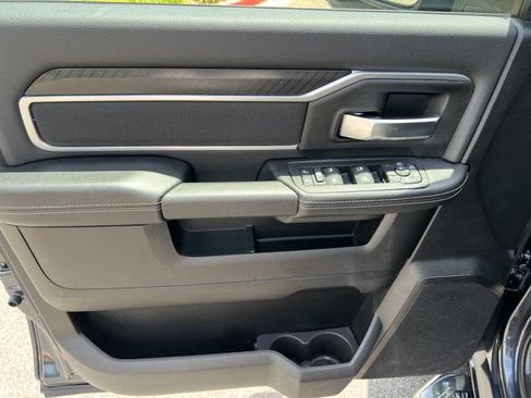 Certified 2026 RAM 2500 Big Horn AWD/4WD image 11