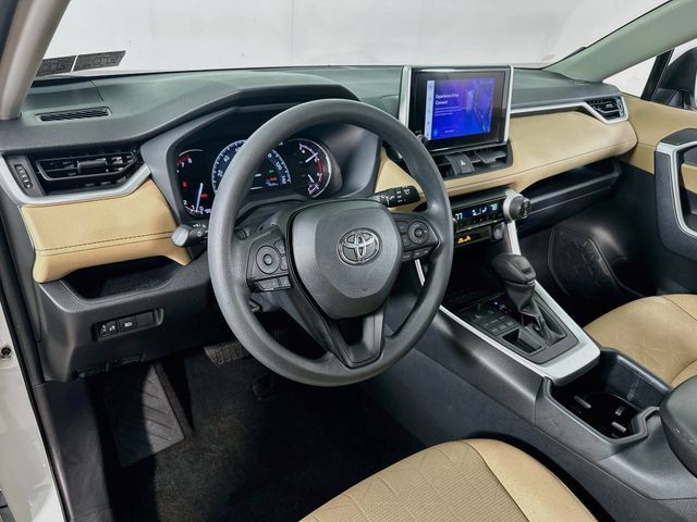 Used 2023 Toyota RAV4 XLE AWD/4WD image 22