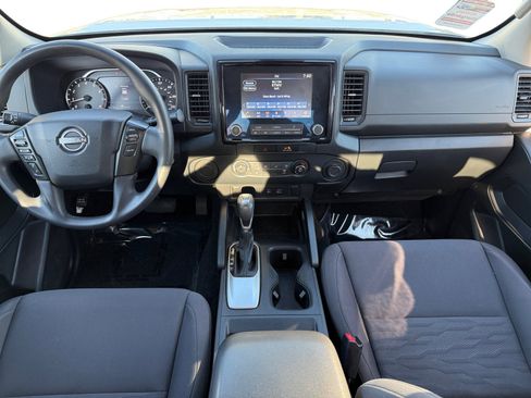 Used 2022 Nissan Frontier S image 10