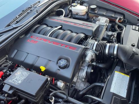 Used 2006 Chevrolet Corvette Convertible w/ Preferred Equipment Group RWD image 41