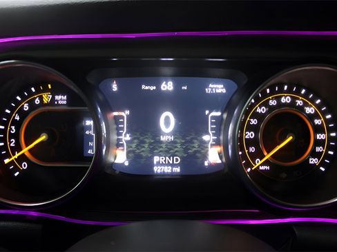 Used 2018 Jeep Wrangler Unlimited Sport S image 15