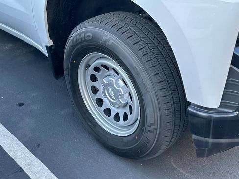 Used 2020 Chevrolet Silverado 1500 W/T image 11