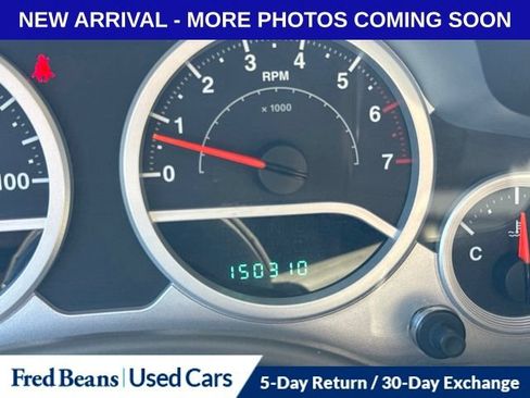 Used 2007 Jeep Wrangler Sahara w/ Dual Top Group AWD/4WD image 24