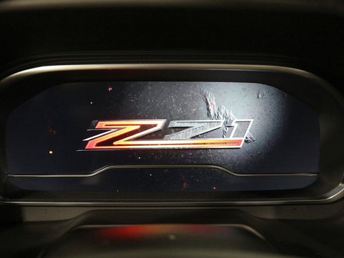 Certified 2023 Chevrolet Tahoe Z71 w/ Luxury Package image 9