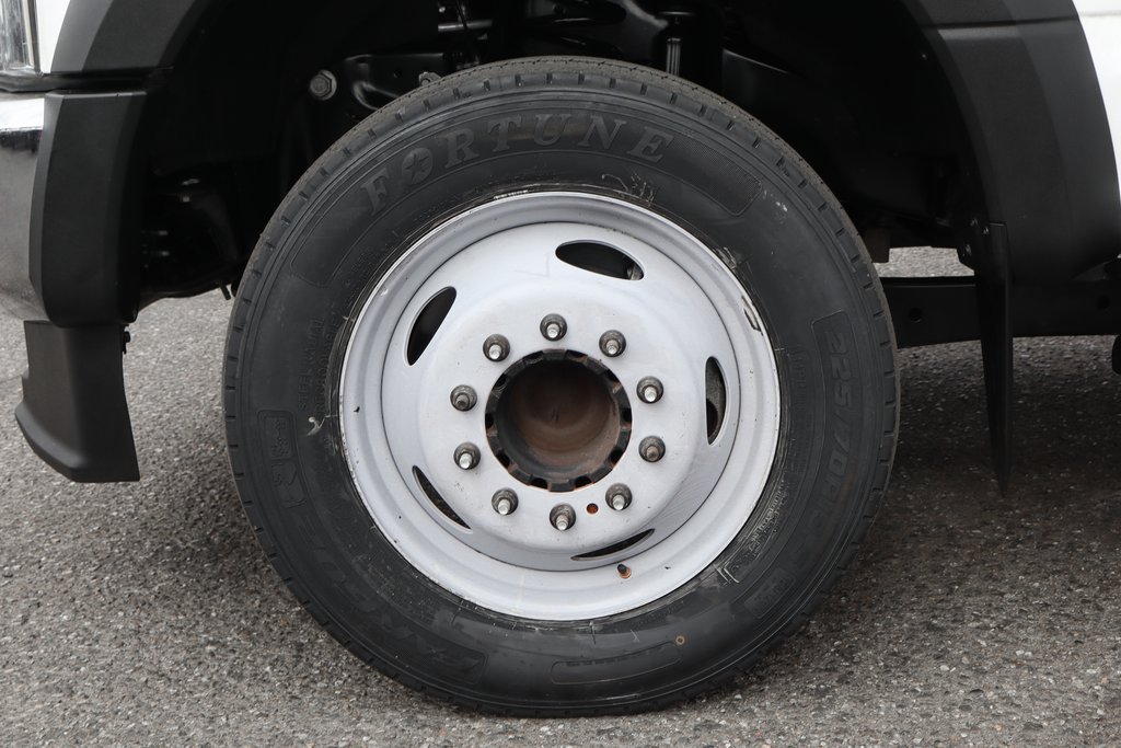 Used 2021 Ford F550 2WD Regular Cab Super Duty image 42