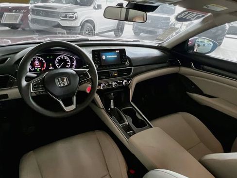 Used 2018 Honda Accord LX image 28