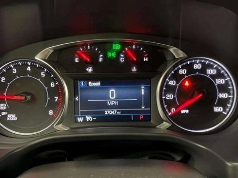 Used 2023 GMC Acadia SLE w/ Driver Convenience Package image 21