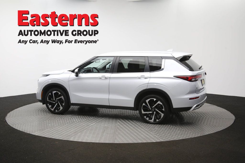 Used 2024 Mitsubishi Outlander SE FWD image 65