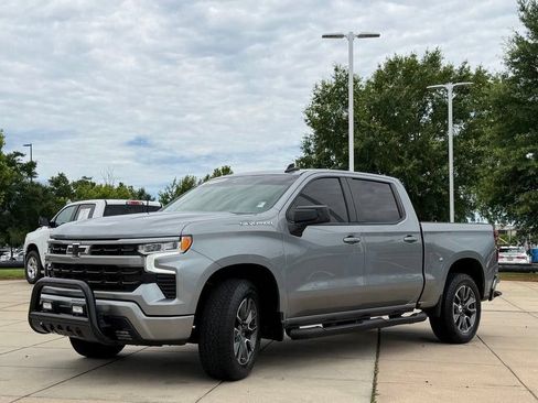 Used 2024 Chevrolet Silverado 1500 RST w/ Convenience Package II RWD image 8