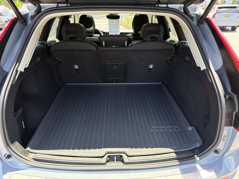 Certified 2024 Volvo XC60 B5 Core w/ Protection Package Premier AWD/4WD image 23