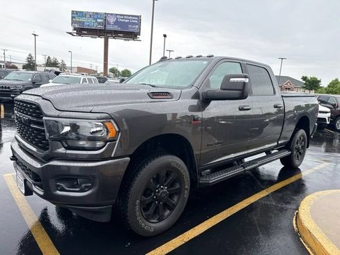 Used 2023 RAM 2500 Big Horn w/ Night Edition AWD/4WD image 4