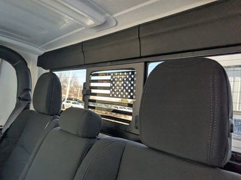 Used 2021 Jeep Gladiator Sport AWD/4WD image 24