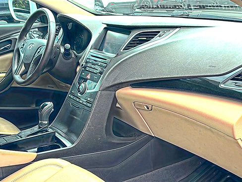 Used 2017 Hyundai Azera FWD image 22