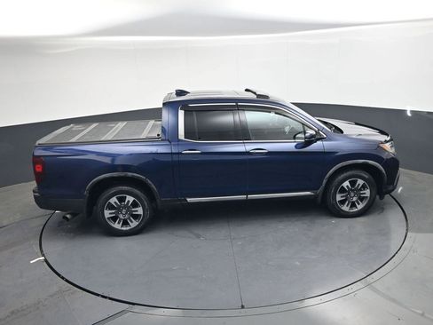 Used 2017 Honda Ridgeline RTL-E image 25