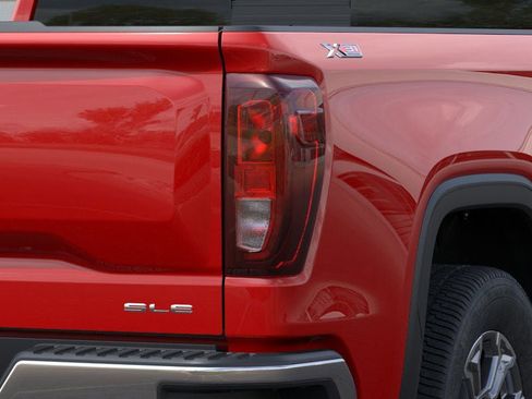 New 2026 GMC Sierra 1500 SLE AWD/4WD image 11