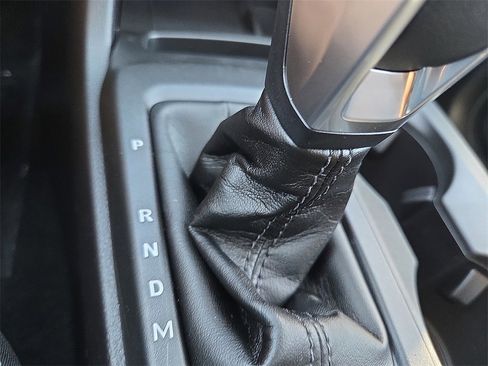 New 2025 Ford Ranger XLT w/ FX4 Off-Road Package image 17